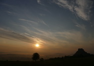 Sonnenaufgang im Herbstnebel, beim Hohenkrhen, September 2020