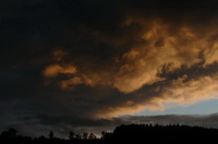 Bedrohliches Abendrot am Waldrand Stoffel, Oktober 2020