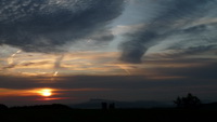 Sonnenaufgang ber dem Hohenstoffel und morgendliche Nebelfelder im Hegau
